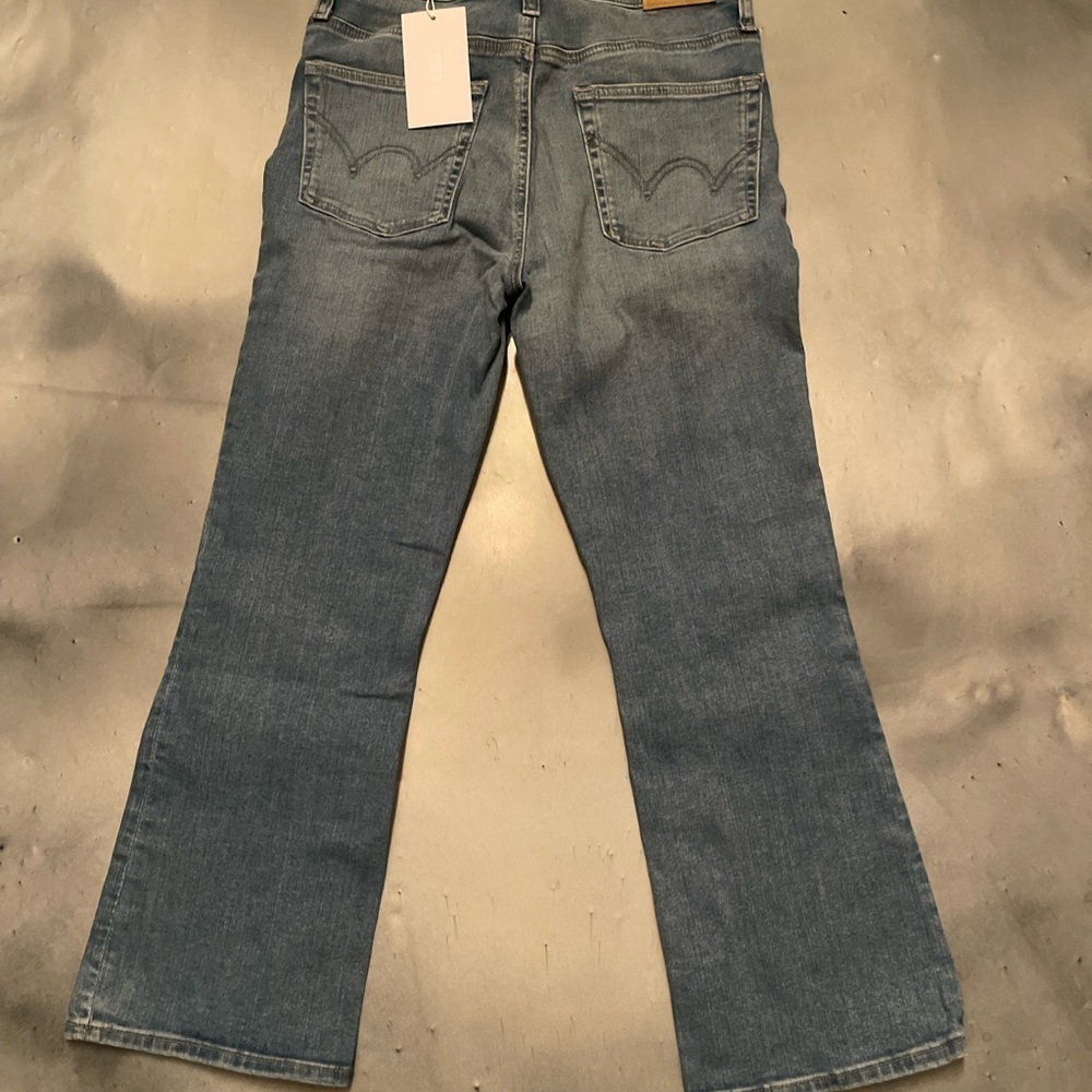 Edwin NWT Cassia Mini Bootcut Jeans 27 Light Wash - Picture 4 of 7